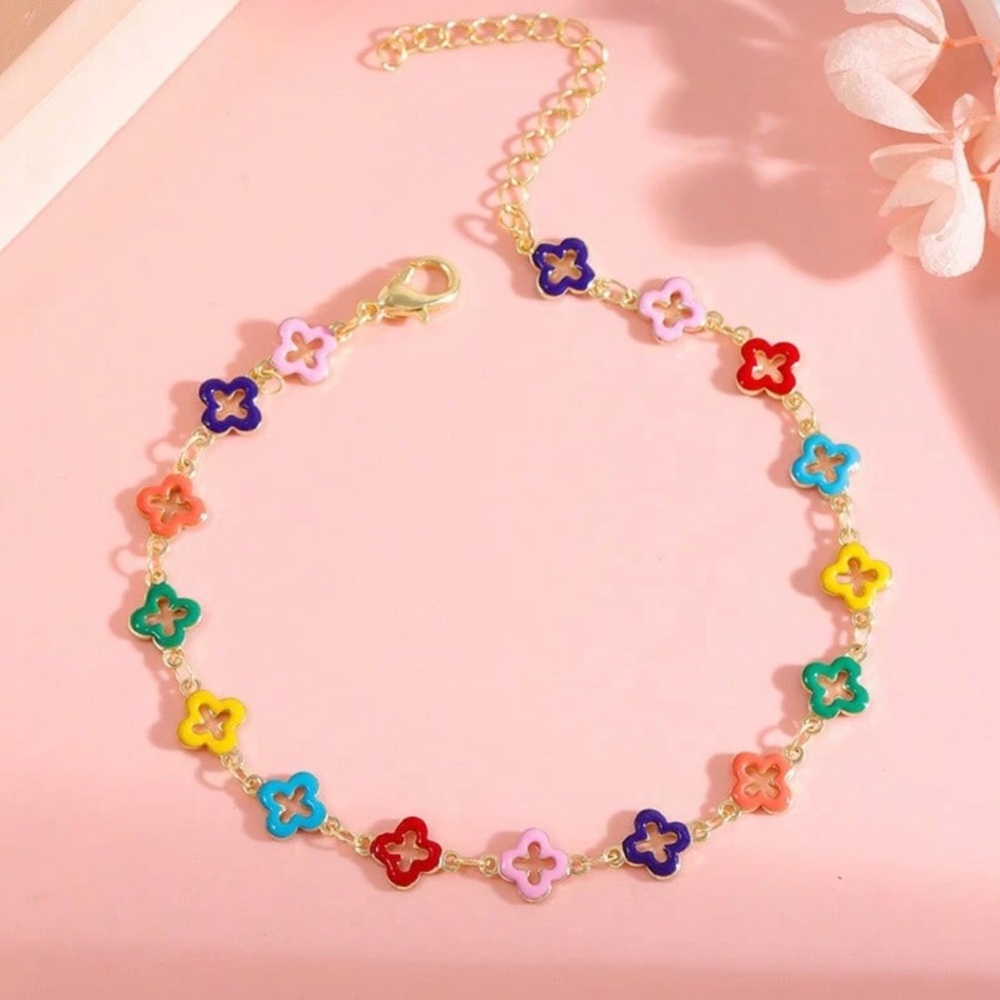 Classic Multicolor Clover Gold Tone Bracelet